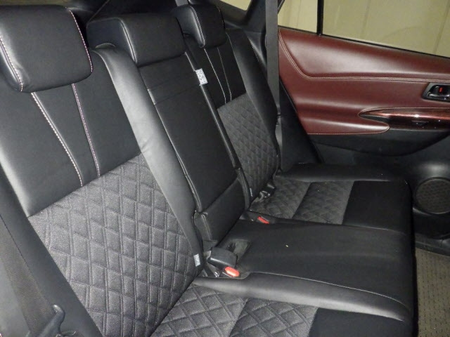 TOYOTA HARRIER 2015