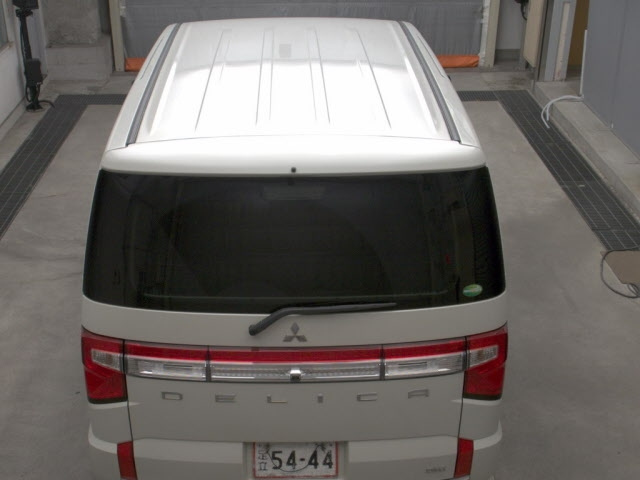 MITSUBISHI DELICA D5 2021