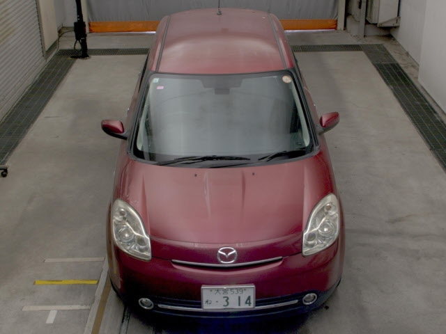 MAZDA VERISA 2011