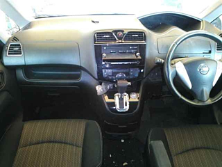 NISSAN SERENA 2014