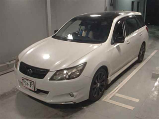SUBARU EXIGA 2015