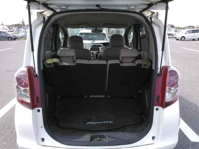 TOYOTA RACTIS 2010