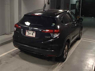 HONDA VEZEL 2015