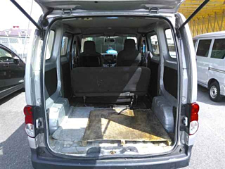 NISSAN NV200 2010