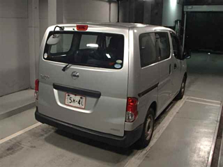 NISSAN NV200 2010