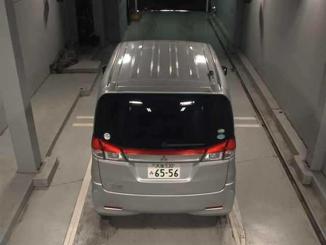 MITSUBISHI DELICA D2 2015