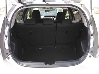 TOYOTA AQUA 2012