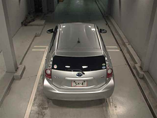 TOYOTA AQUA 2012