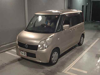 NISSAN ROOX 2012