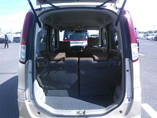 NISSAN ROOX 2012