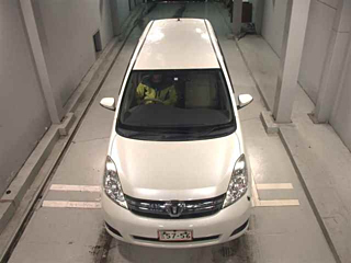 TOYOTA ISIS 2014