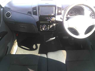 NISSAN ROOX 2010