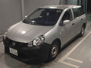 NISSAN AD 2021