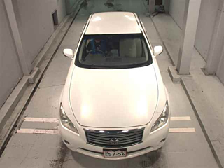 NISSAN FUGA 2013