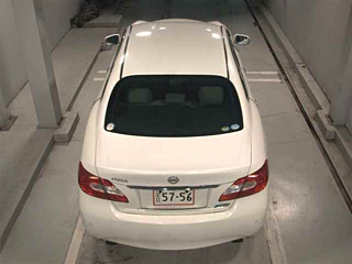 NISSAN FUGA 2013