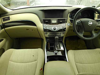 NISSAN FUGA 2013