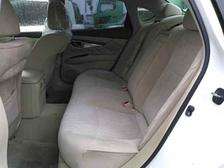 NISSAN FUGA 2013