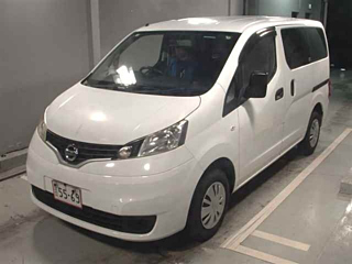 NISSAN NV200 2019