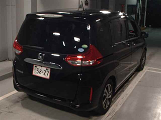 HONDA FREED 2019