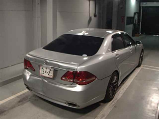 TOYOTA CROWN 2009