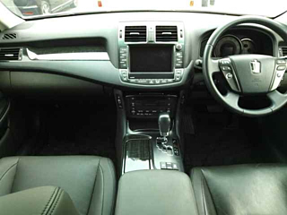 TOYOTA CROWN 2009