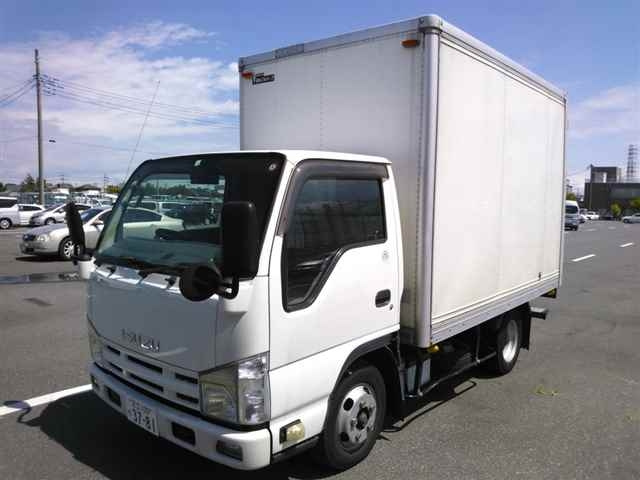 ISUZU ELF 2013