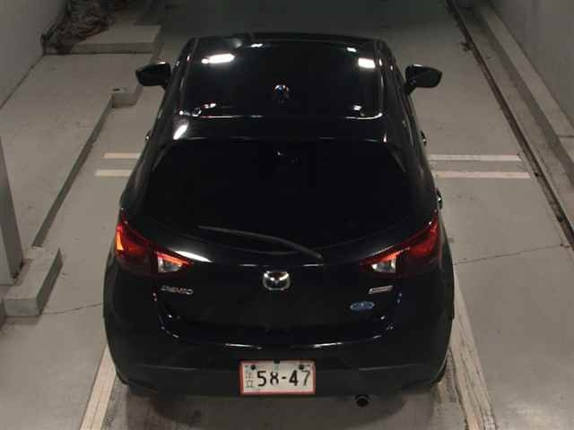 MAZDA DEMIO 2016