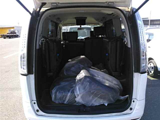 NISSAN SERENA 2013