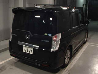 HONDA STEP WAGON 2010