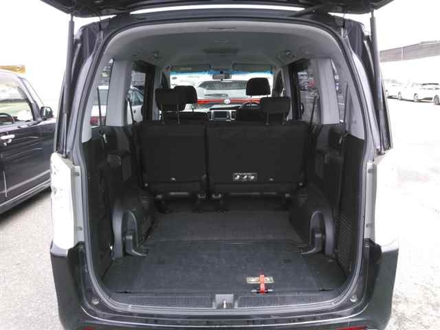HONDA STEP WAGON 2010