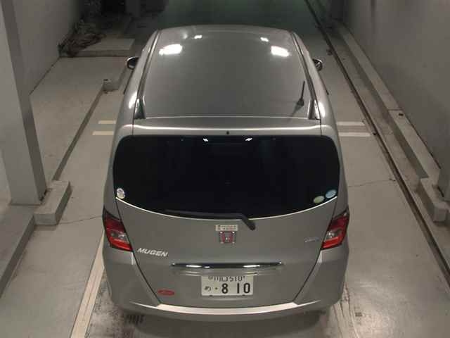 HONDA FREED 2011