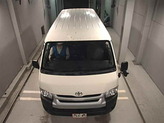 TOYOTA HIACE 2016