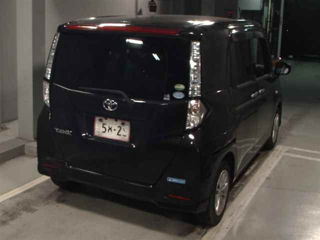 TOYOTA TANK 2017