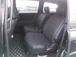 NISSAN PRESAGE 2008