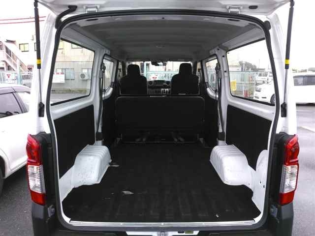 NISSAN CARAVAN VAN 2023