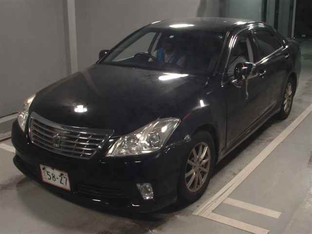 TOYOTA CROWN 2011
