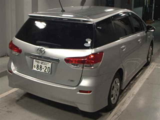 TOYOTA WISH 2011
