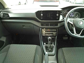 VOLKSWAGEN T-CROSS 2020