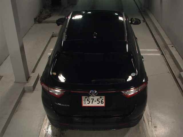 TOYOTA HARRIER 2017