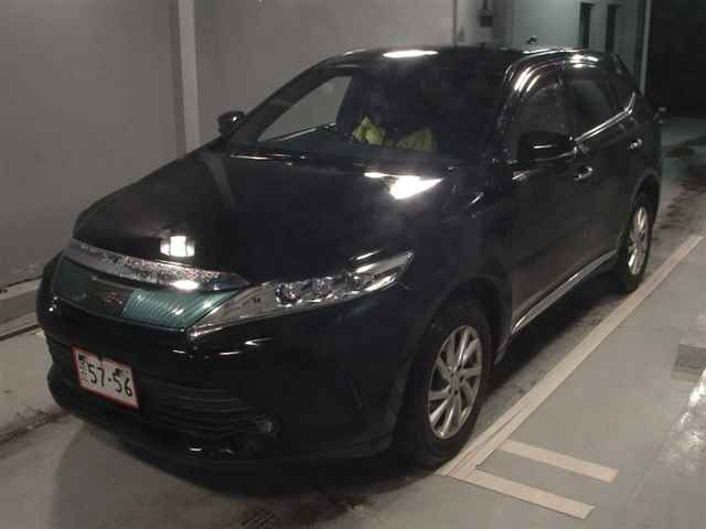 TOYOTA HARRIER 2017