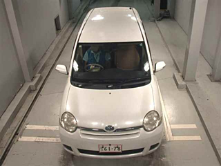 TOYOTA SIENTA 2013