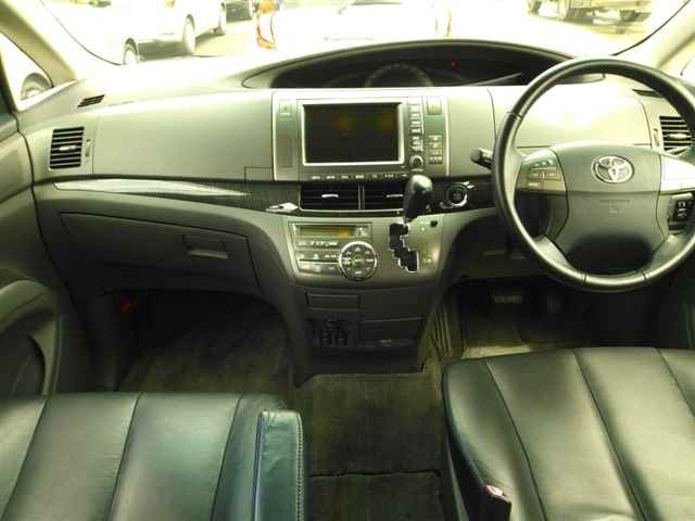 TOYOTA ESTIMA 2009