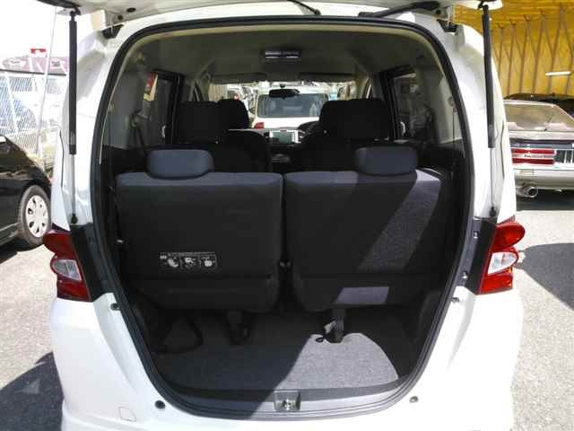 HONDA FREED 2008