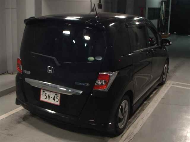 HONDA FREED 2014