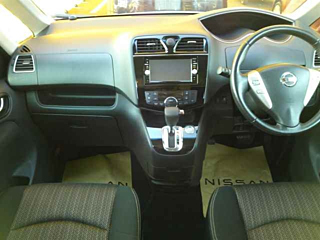 NISSAN SERENA 2015