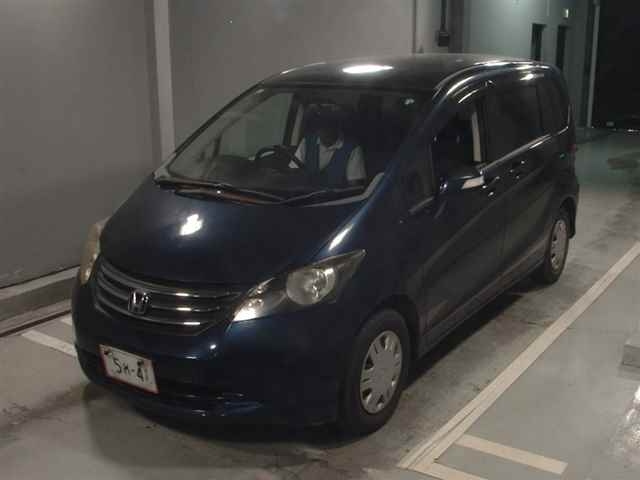 HONDA FREED 2010