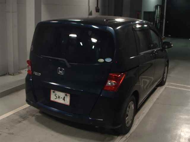HONDA FREED 2010