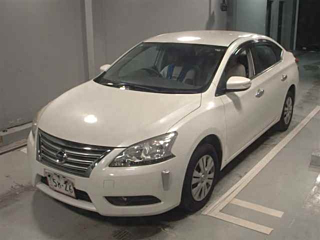 NISSAN SYLPHY 2016