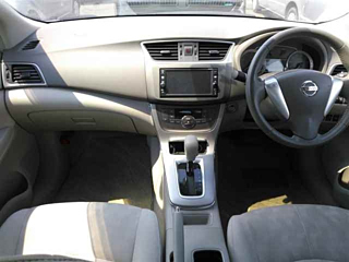 NISSAN SYLPHY 2016
