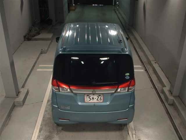 MITSUBISHI DELICA D2 2014